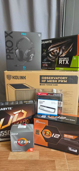 Desktop com oferta de headset
