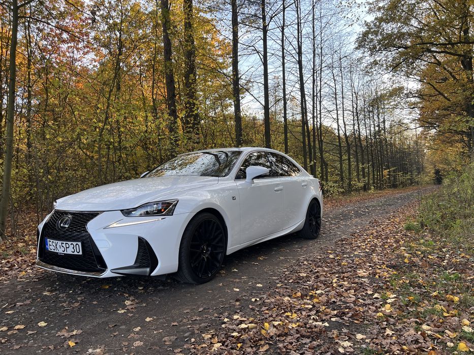 Lexus IS 200T F-Sport