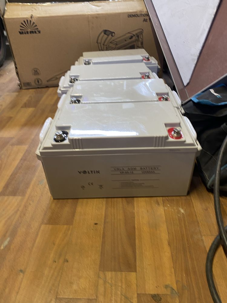 Продам акумулятори AGM 12v 65ah
