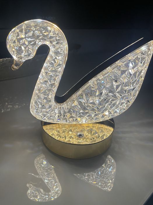 Lampka smukke led w ksztacie  labedzia