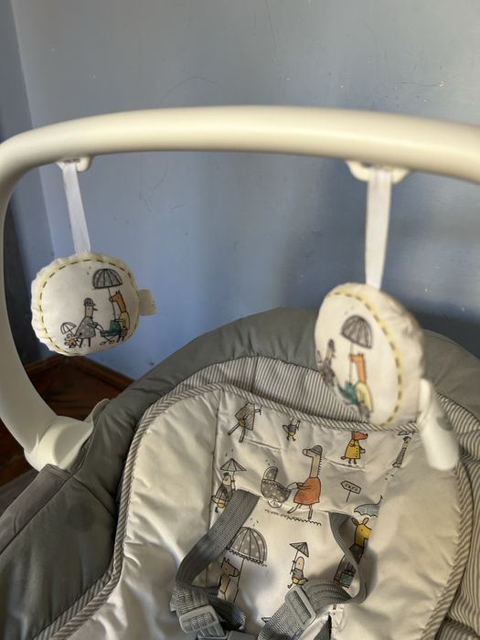 Крісло гойдалка Joie