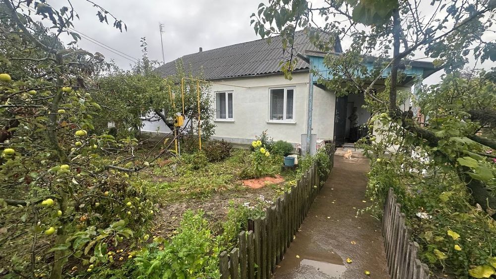 Продаю  будинок котеджного типу  в с. Сокілець