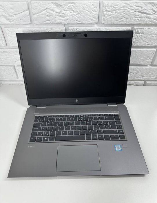 Laptop dla Grafika HP ZBook STUDIO 15 15,6" Xeon NVIDIA 32GB 512GB