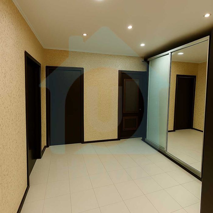 Продаж 3-к квартири з ремонтом у Святошинському р-н (вул. Симиренка).