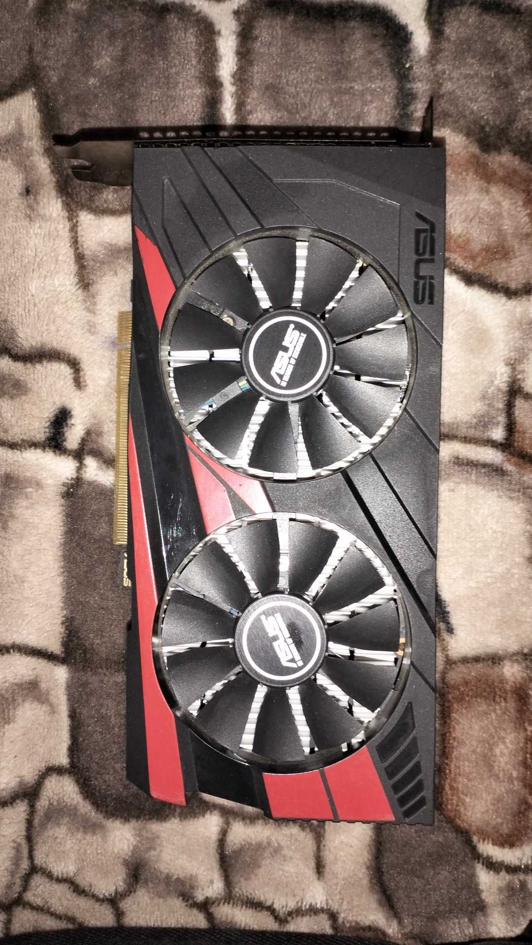 Відеокарта для комп'ютера  GTX 1050TI