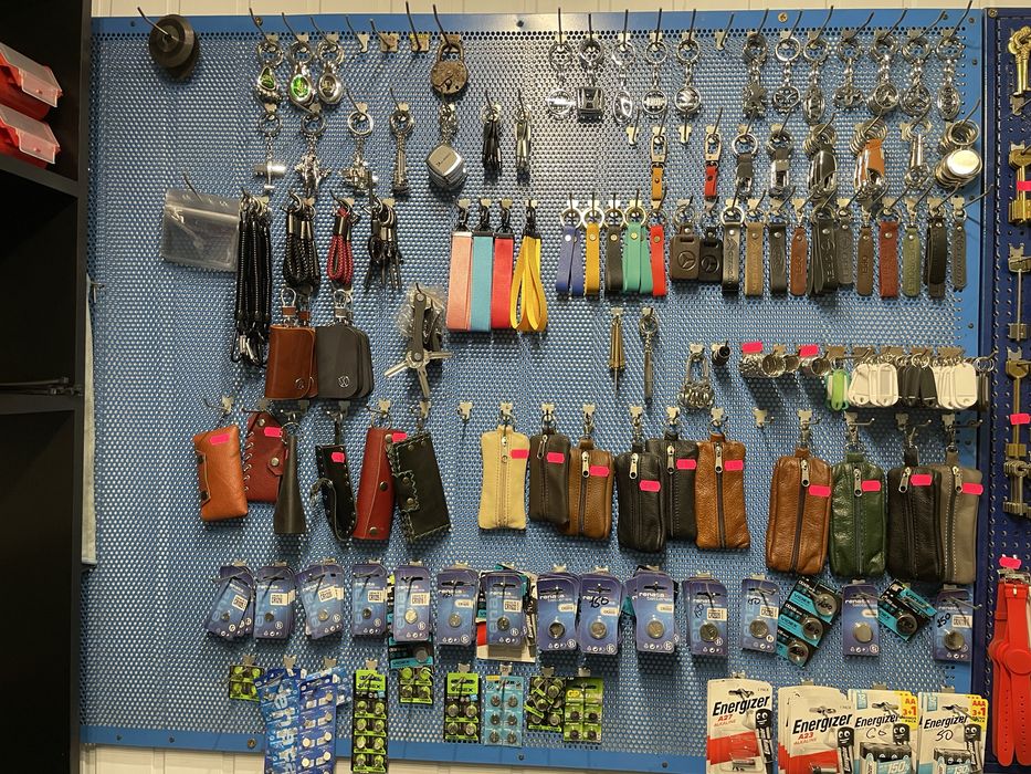 Виготовлення дублікатів ключів. Автоключі.