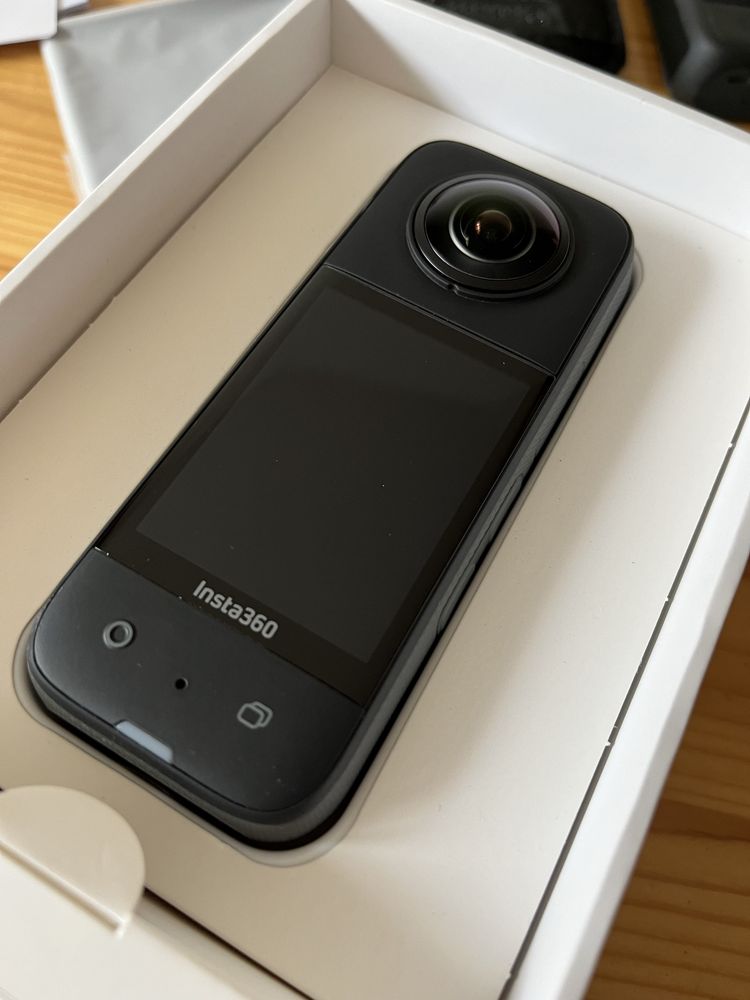 Kamera insta 360 one x3