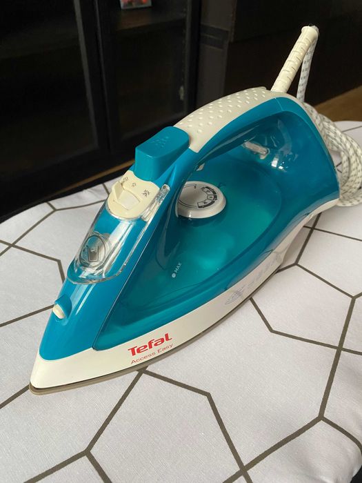 Ferro de Engomar a Vapor Tefal Access Easy