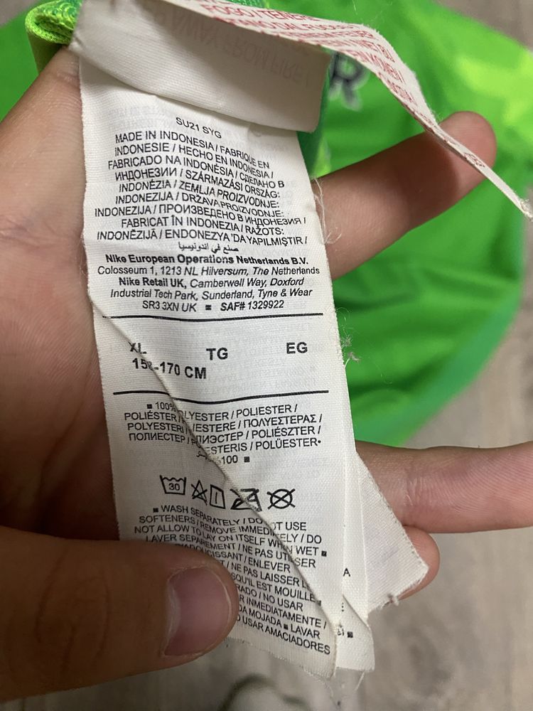 футбольна футболка тотонхема  стан новий без дифектів ‼️XL 158-170 ‼️