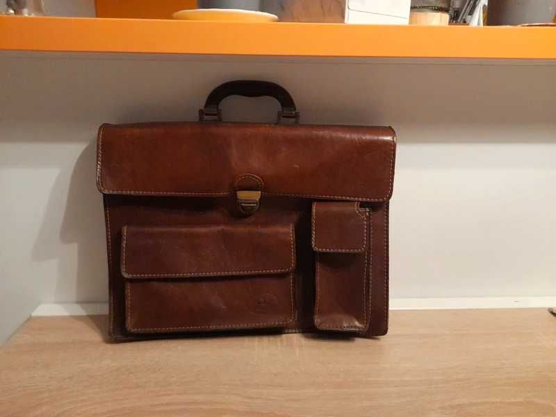 Okazja Aktówka skórzana na kluczyk Made in italy