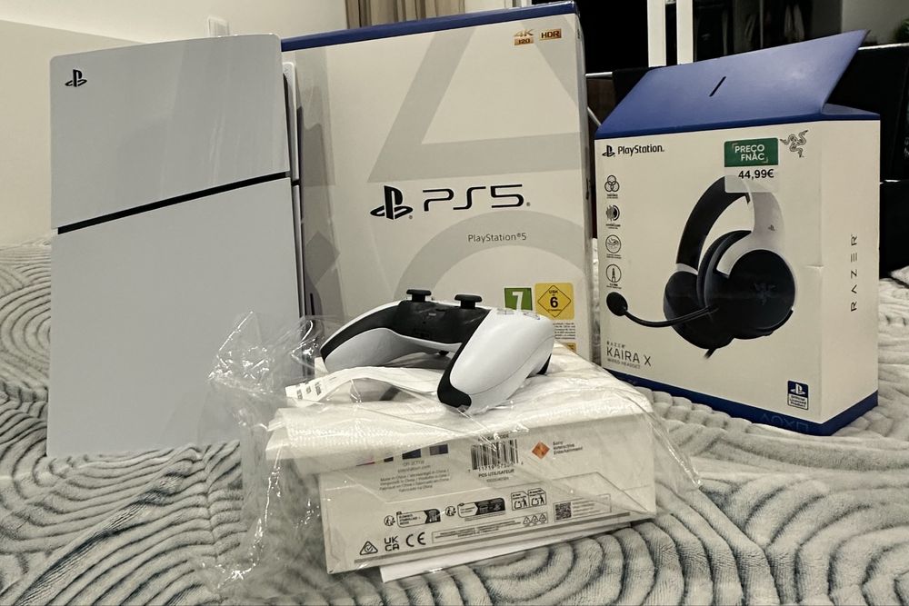 Ps5  um mês de uso, mais de 1 ano de garantia