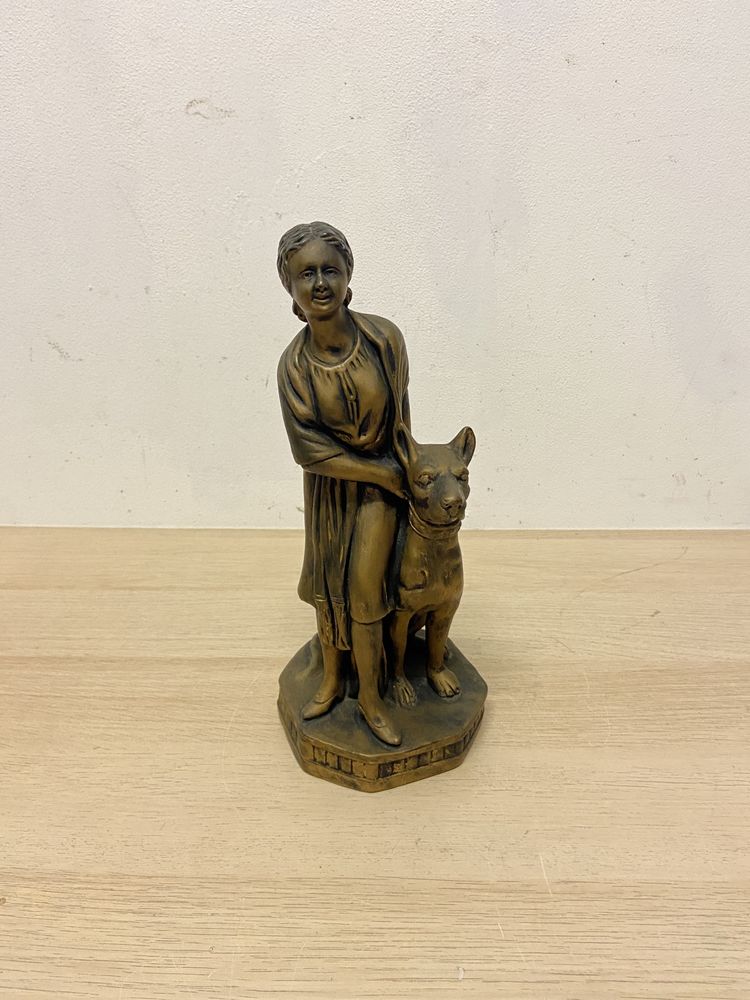 Estatueta em Cerâmica (33 cm)