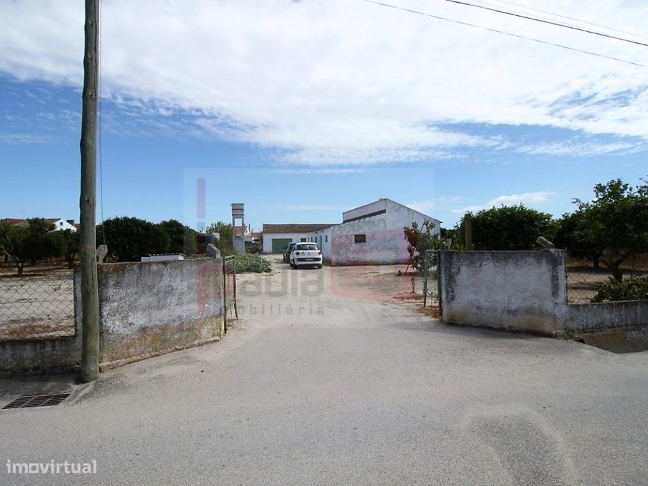 Lote de terreno urbano com 6560m2 Jardia