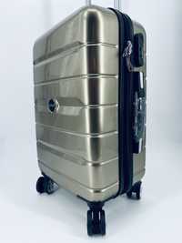 Nowa walizka 55x35x20 wyprzedaż
