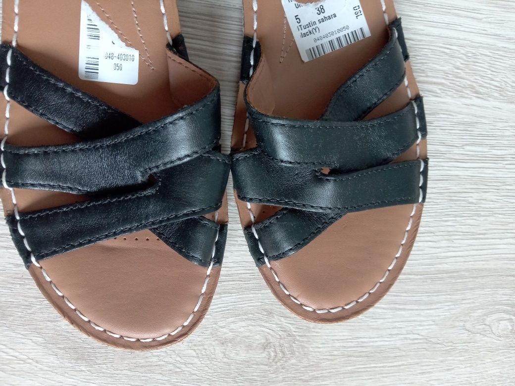 Sandały Clarks Artisan Tustin Sahara r.38