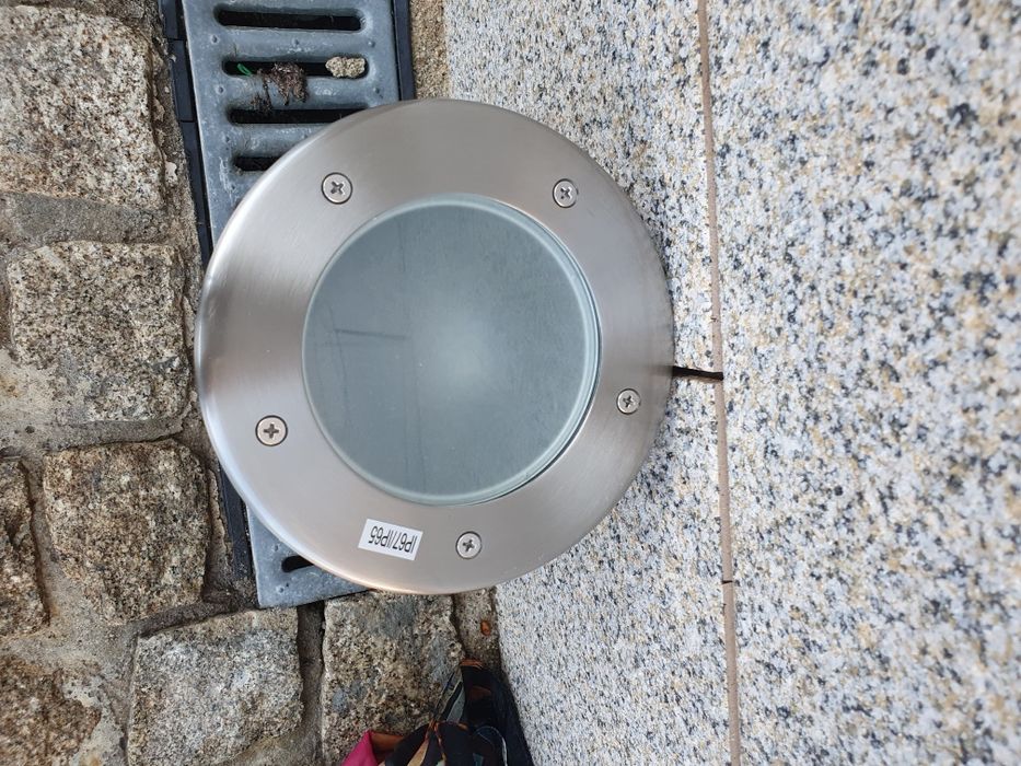 Candeeiro de chão novo