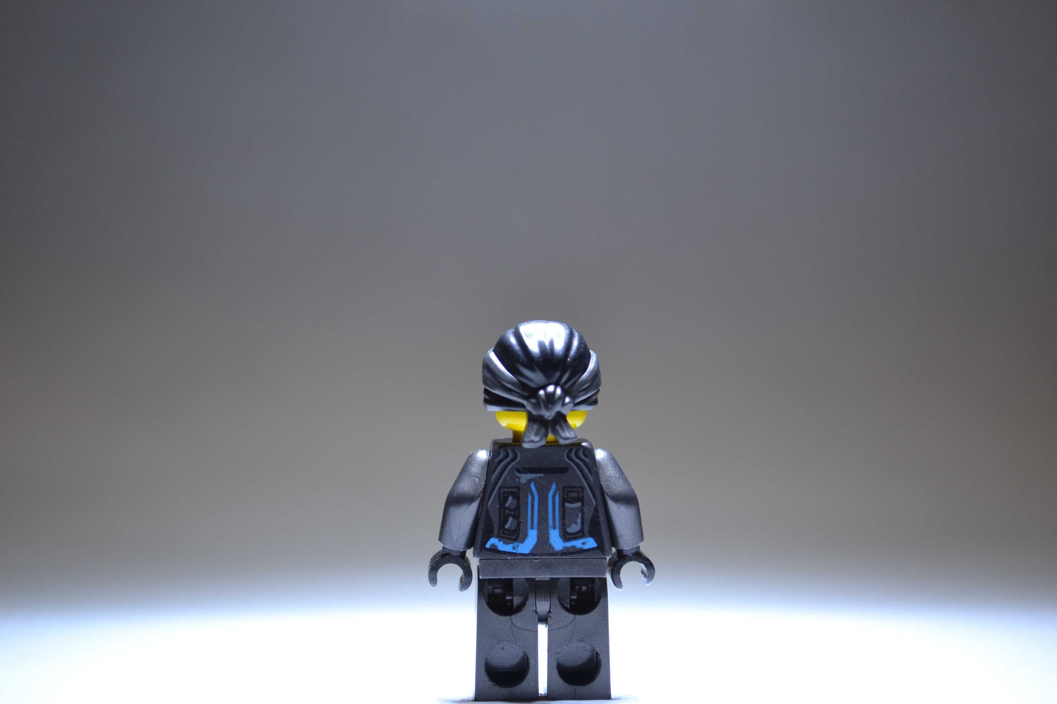 Minifigurka LEGO Ninjago - Nya