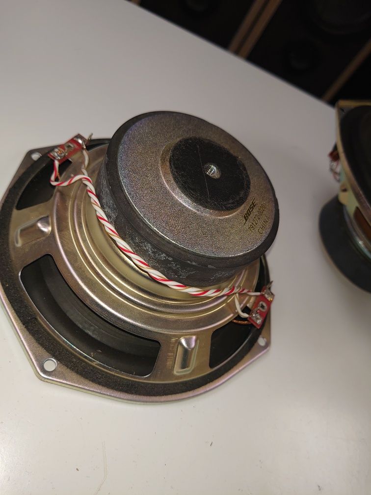 Мидбас автомобильный 7". Bose. 2 обмотки по 2 ом