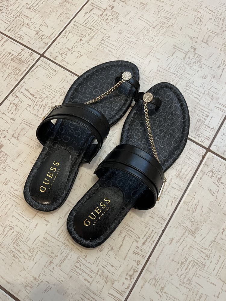Шльопанці Guess розмір 8