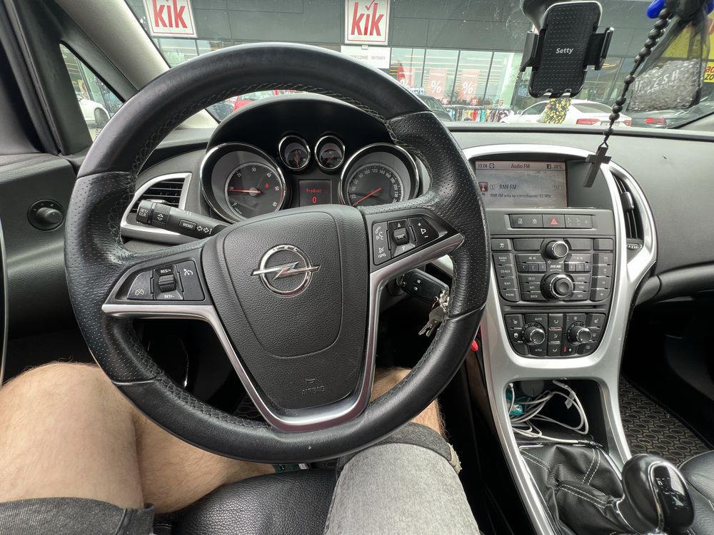 Opel Astra J IV 1.7 Cdti 110km