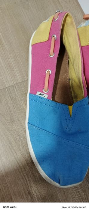 Tenisówki slip on Toms 33