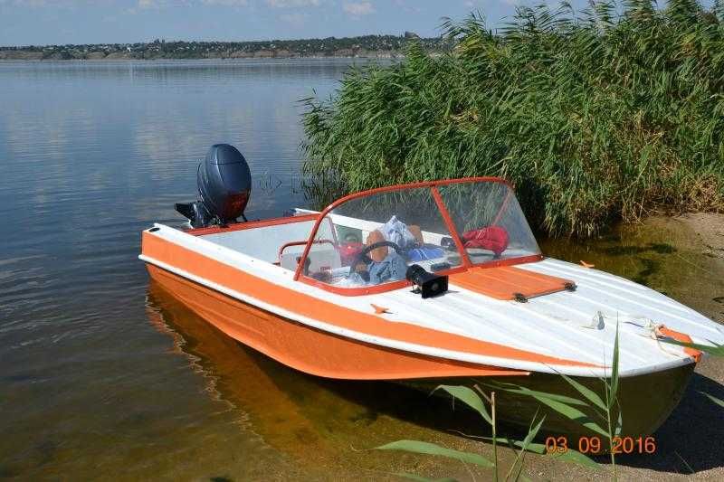 продается лодка Казанка 5м2, 5м3