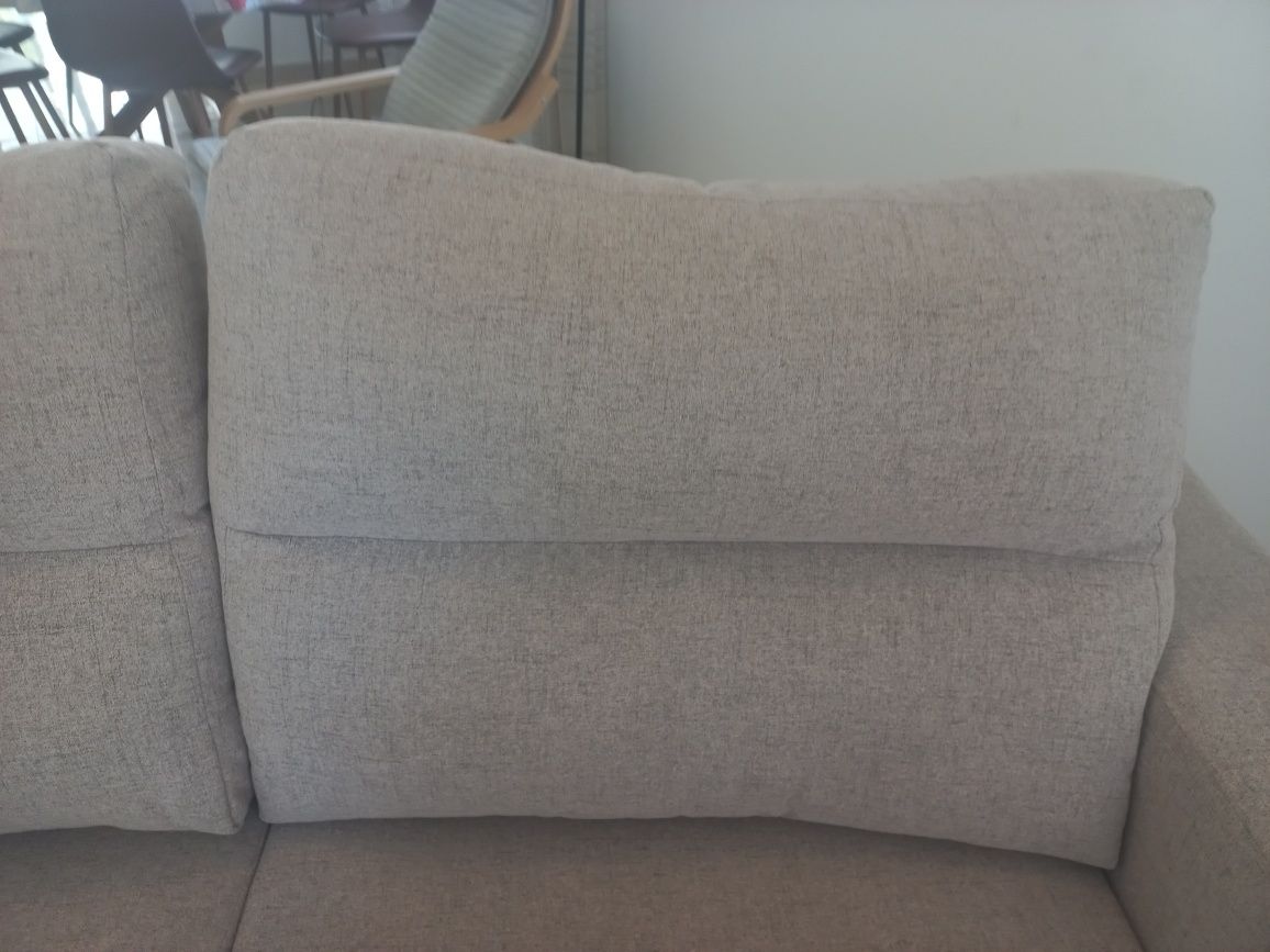 Sofa JYSK 3 lugares Semi novo OFERTA ENTREGA