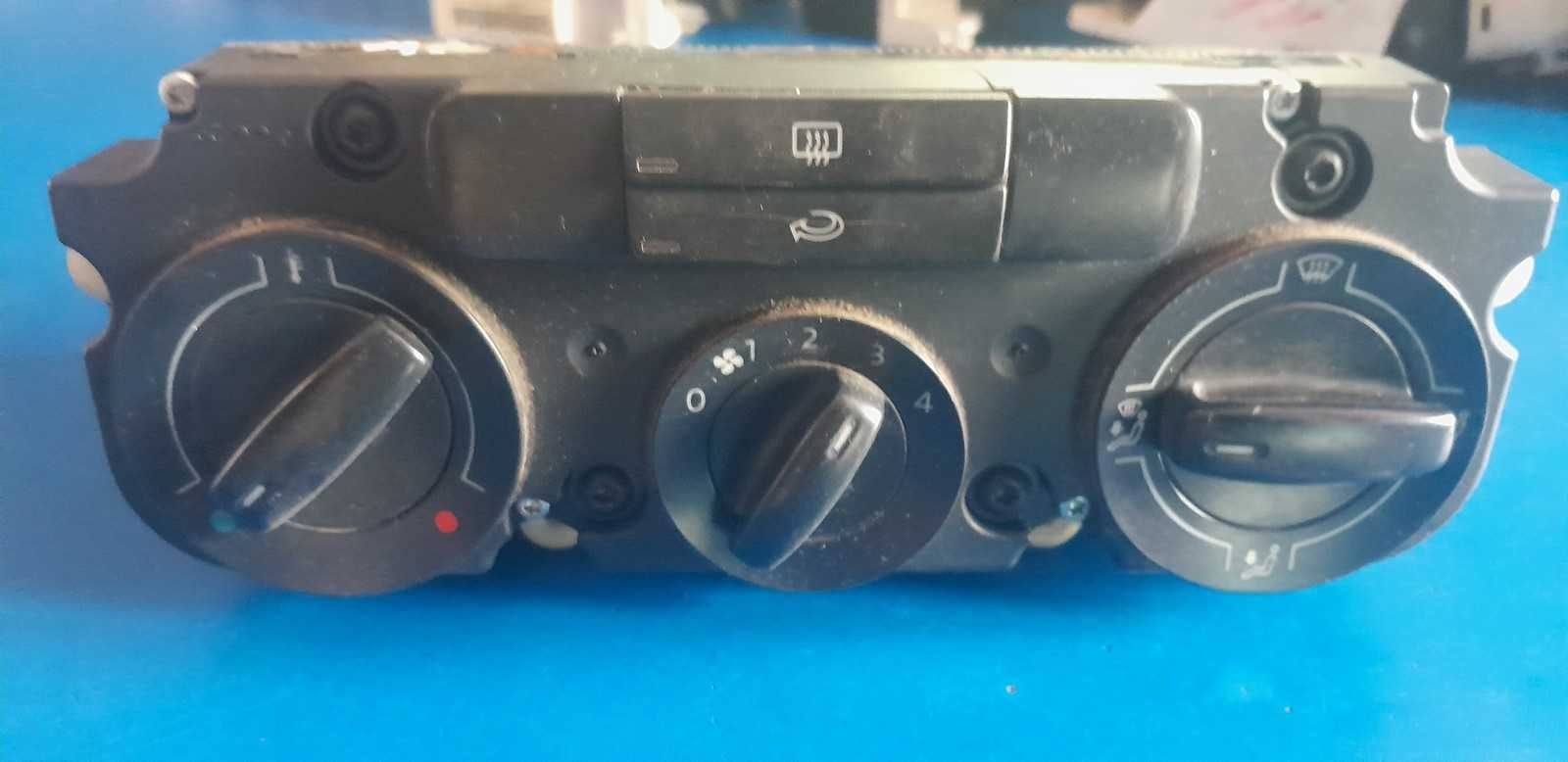 Panel sterowania nawiewu nawiewem Volkswagen Caddy 3 III 2004-