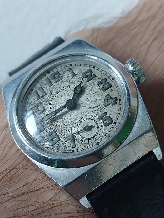 Zegarek II Wojna Światowa Revue Sport