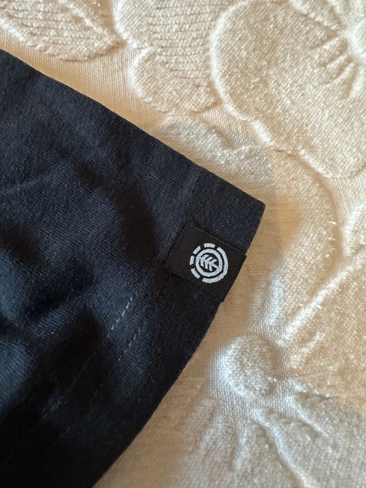 Element tshirts L