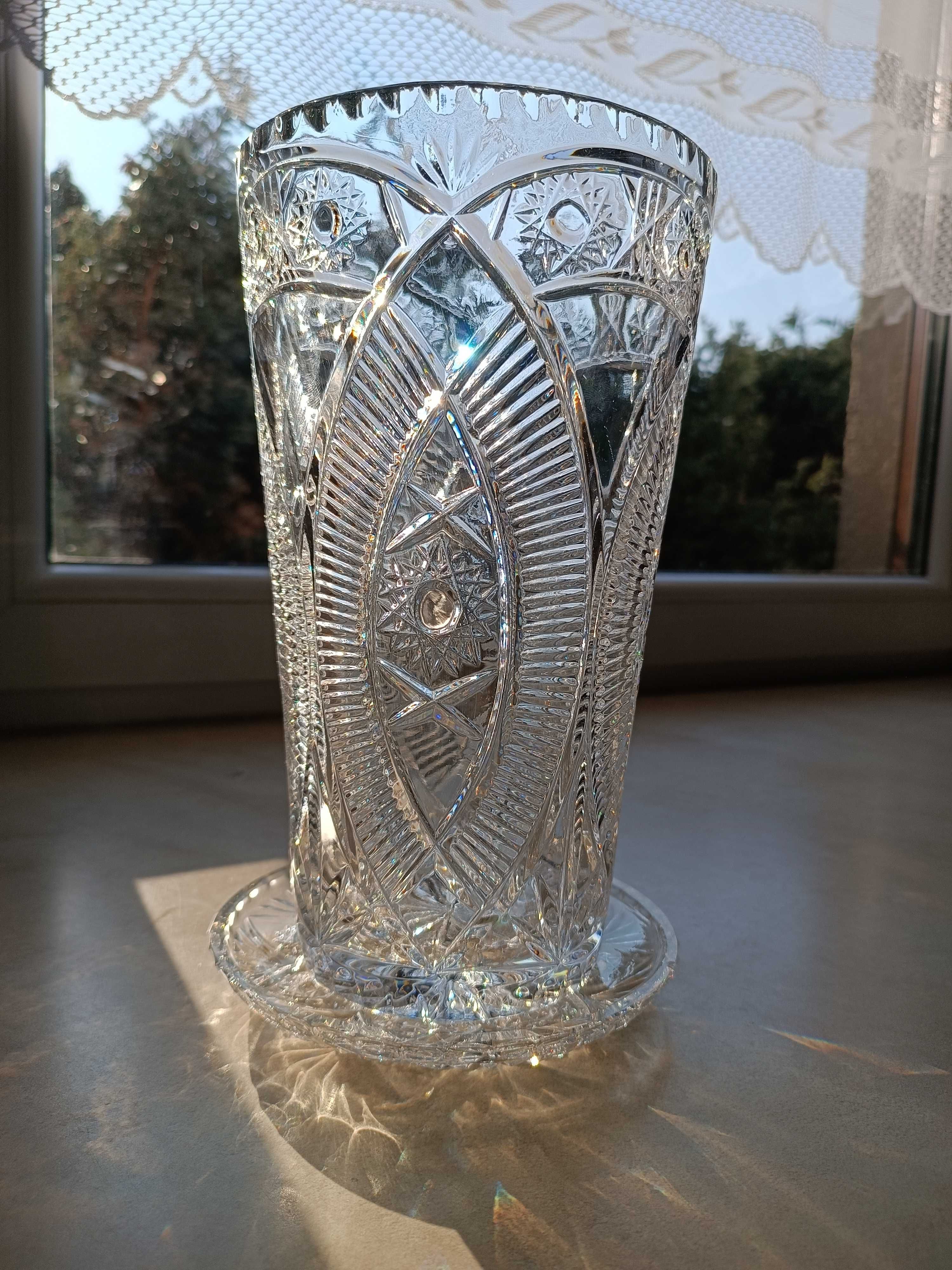Kryształowy wazon 25cm z podstawką
