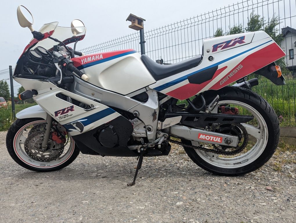 Yamaha fzr 600 - 93