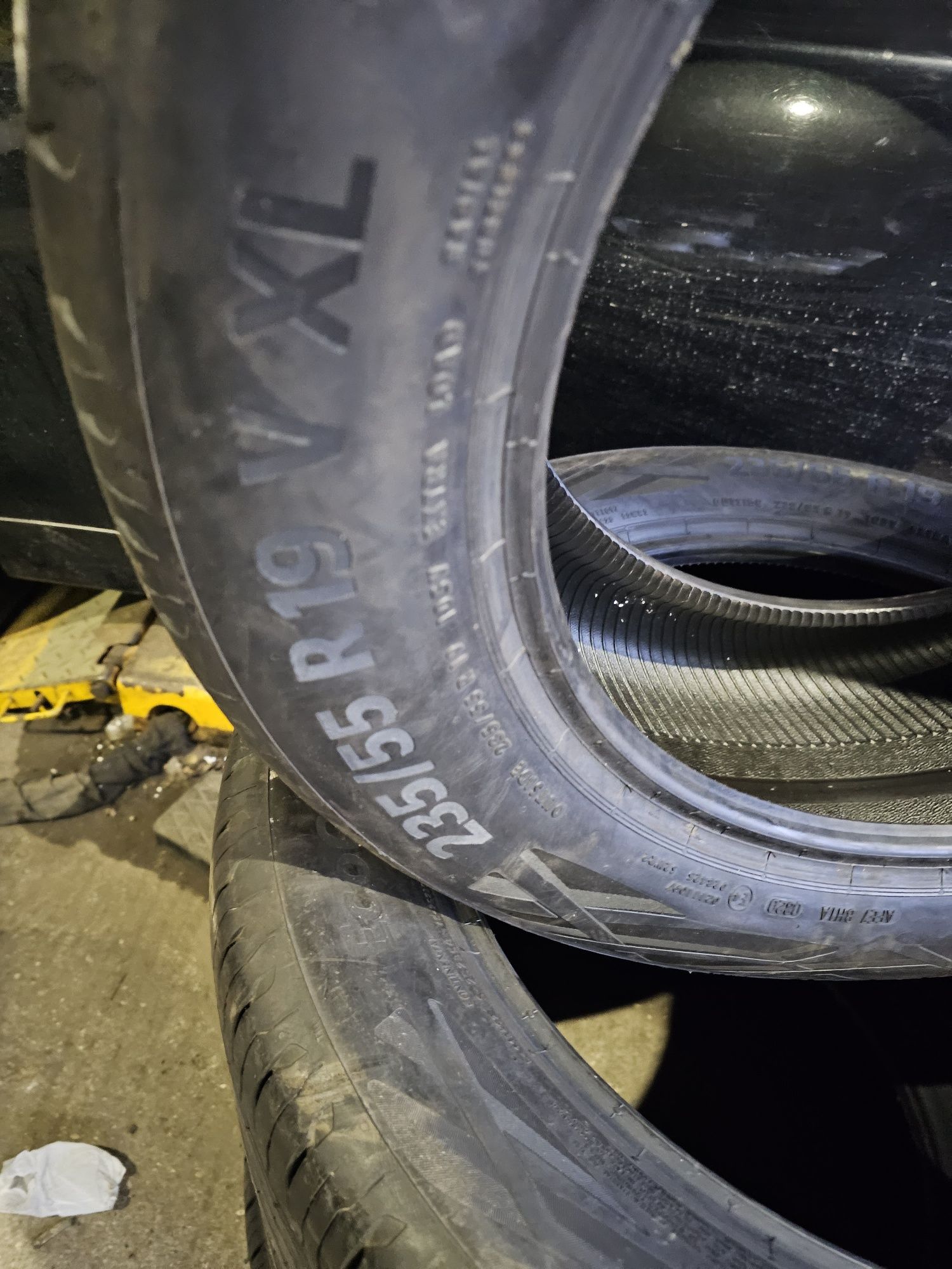 Opony Letnie Nowe-Demo R19 235/55-Continental