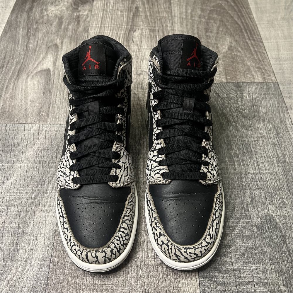 Кросівки чоловічі Nike Air Jordan 1 Retro High Premium Black Elephant
