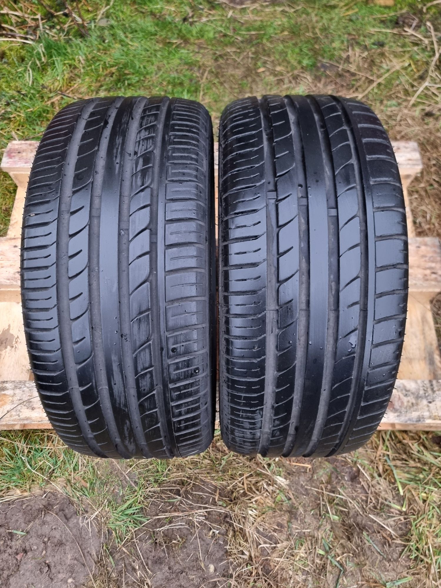 2x Opony letnie 215 40 r17 Extra Load Goodride Sport SA37