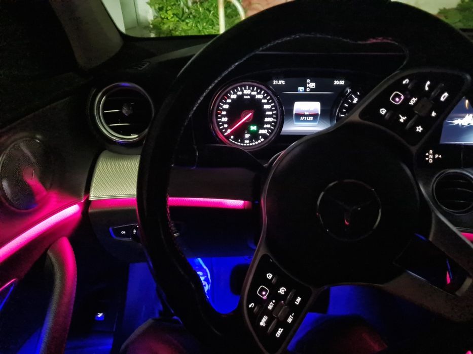 Mercedes carrinha E 220d