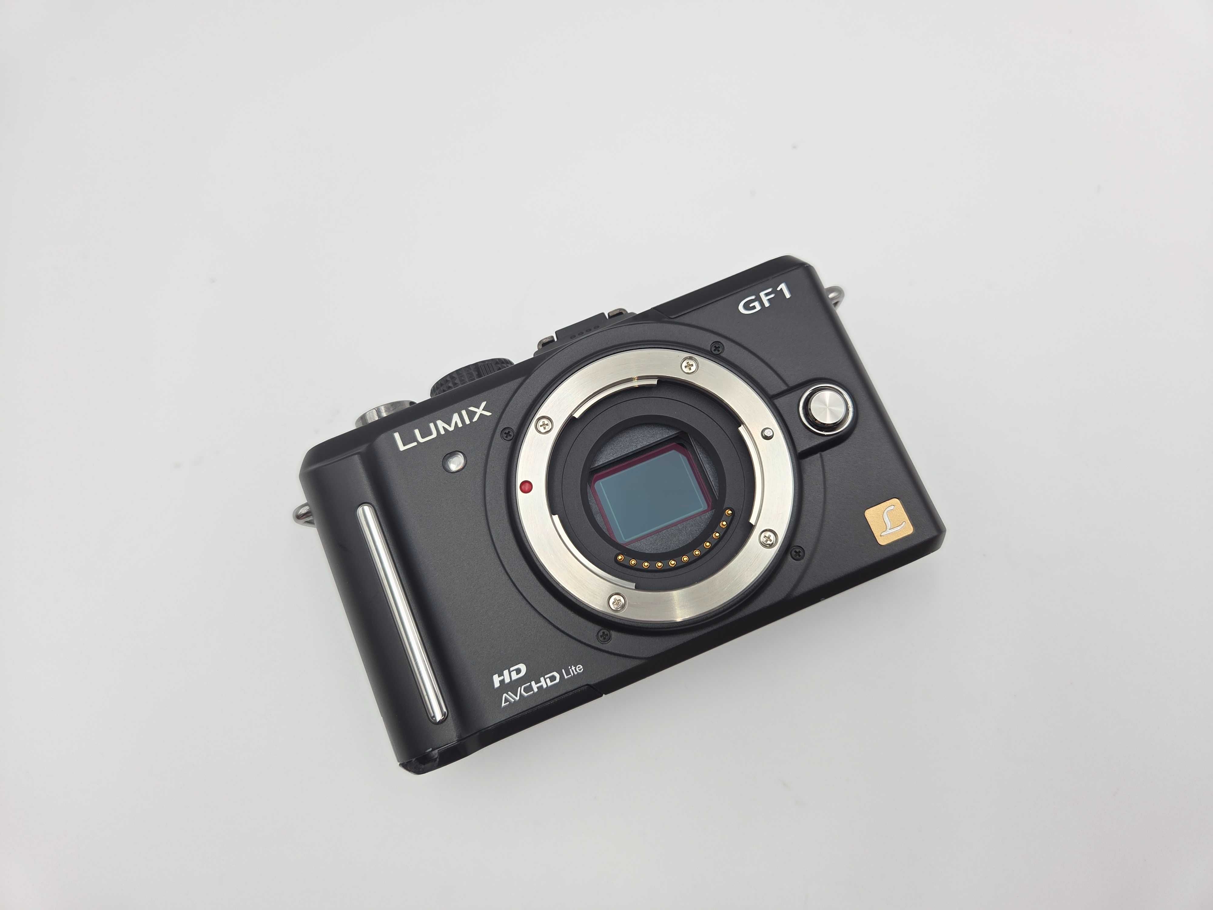 .Aparat Panasonic Lumix GF1 body - jak Olympus - micro 4/3 - świetny