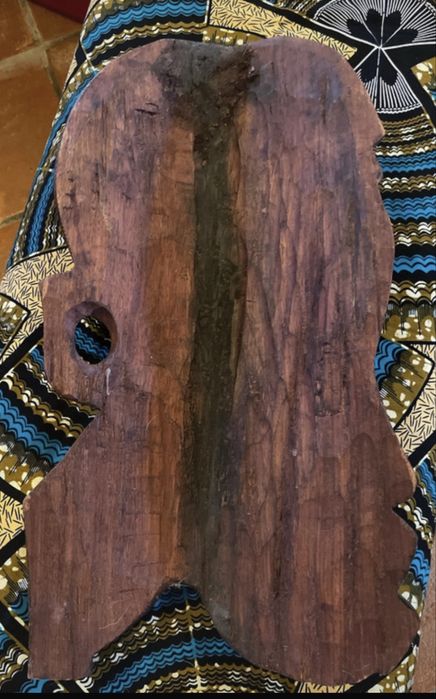 Máscara decorativa cultura africana