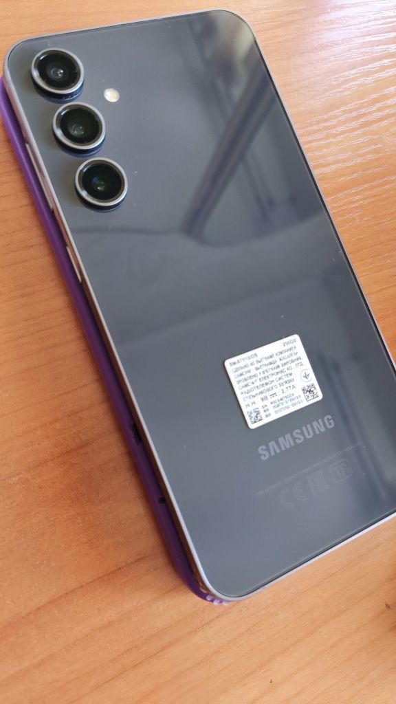 Samsung s23fe 2024 8/256 grafit 2024р