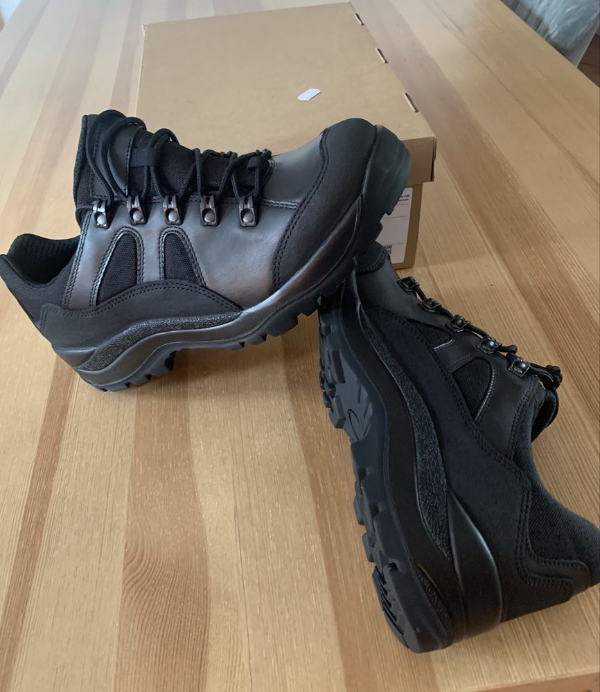 Buty taktyczne czarne obniżona cholewka