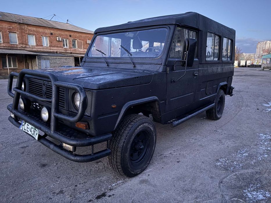 Джип Tarpan 1994рік 2,5дизель повний привід 4х4