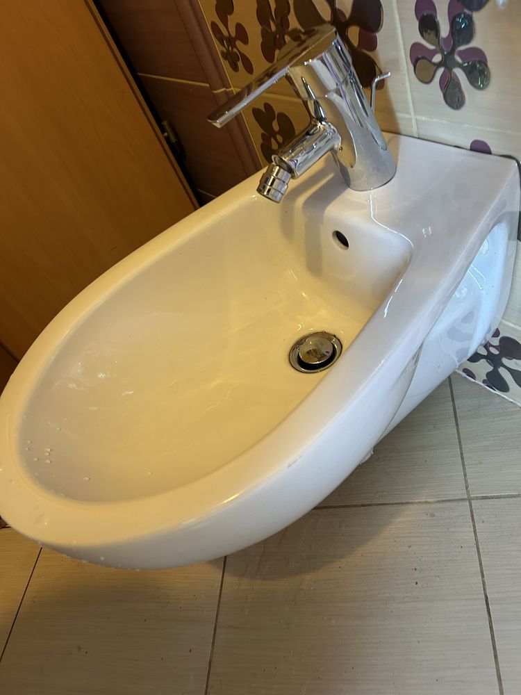 Brodzik i bateria z Grohe.