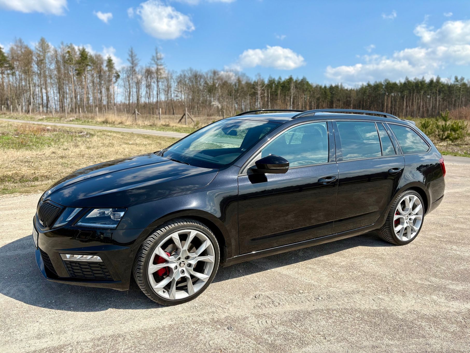 Skoda Octavia Super stan, DSG, DCC, canton, panorama, line assist webasto