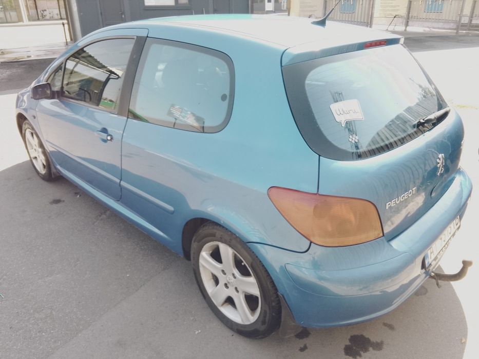 Продам машину на полном ходу