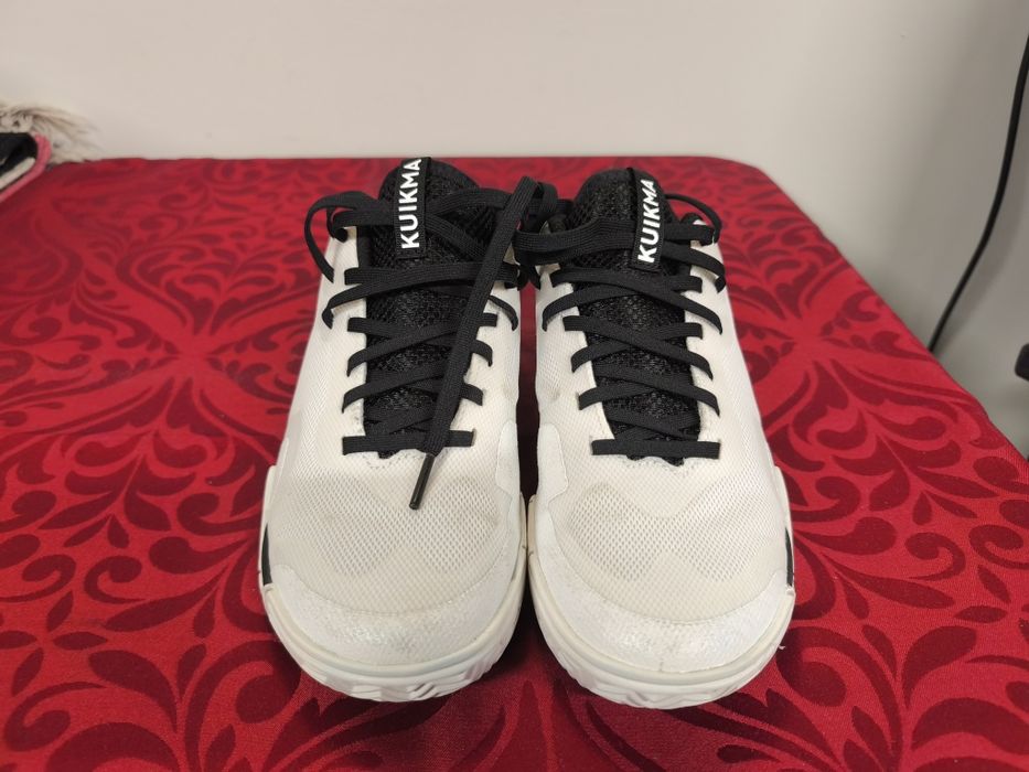 Sapatilhas Padel Decathlon Kuikma 39 como novas