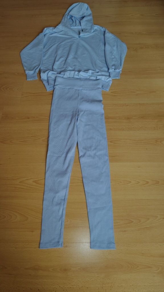 Dres damski rozmiar L