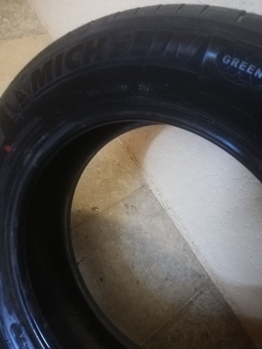 Michelin medida 185x 65 X 15