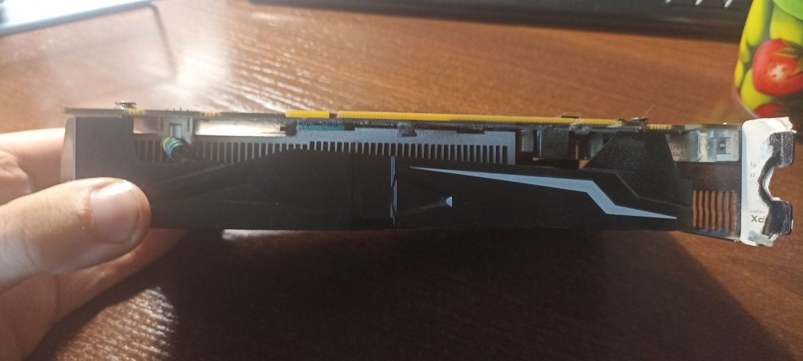 Відеокарта Sapphire Radeon RX 460 2GB GDDR5 (HDMI / DVI / DP)