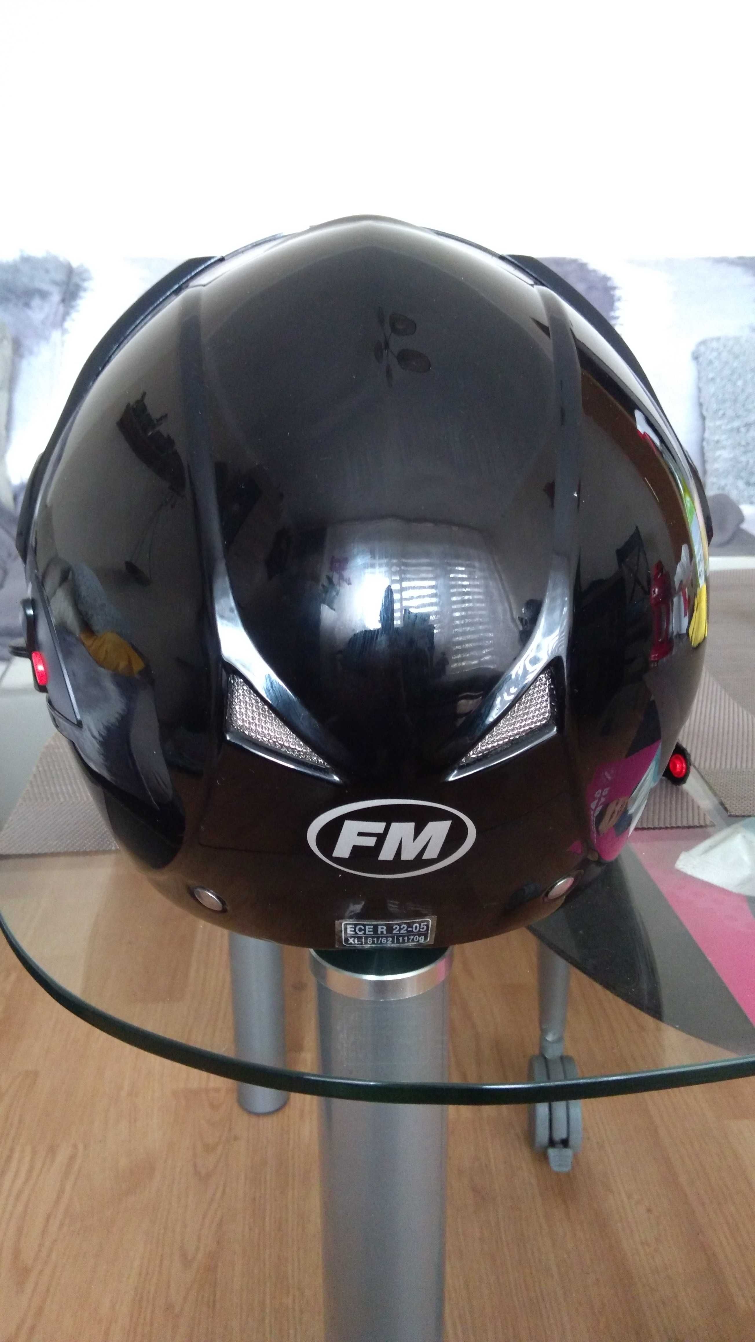 Kask motocyklowy FM ,blenda,rozmiar XL