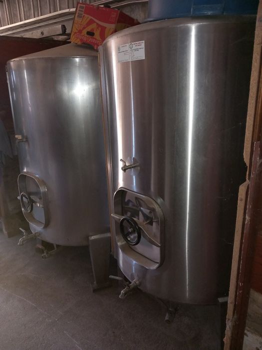 Cubas inox para vinho